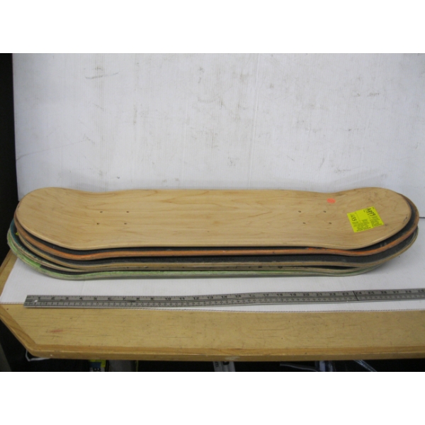 5 SKATEBOARD DECKS