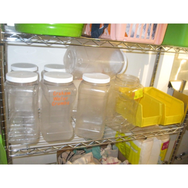 PLASTIC CONTAINERS