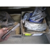 Image 2 : 5 BOXES OF WELD ON HINGES