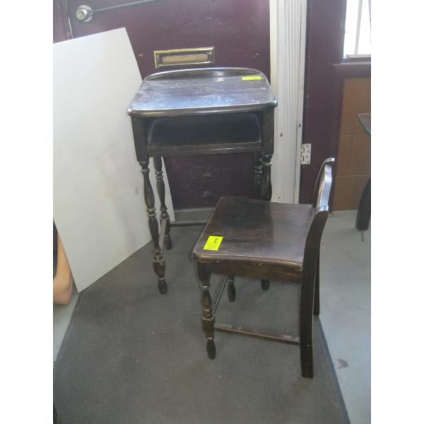 SMALL TELEPHONE TABLE W/MATCHING CHAIR