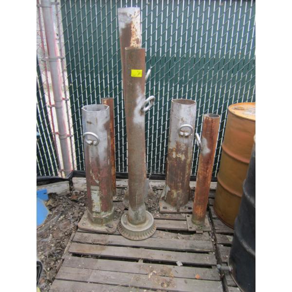 PALLET OF HEAVY DUTY STANDS