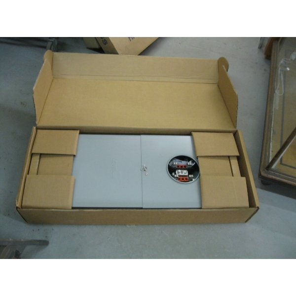 LEVATRON 200 AMP MAIN BREAKER PANEL - NEW IN BOX