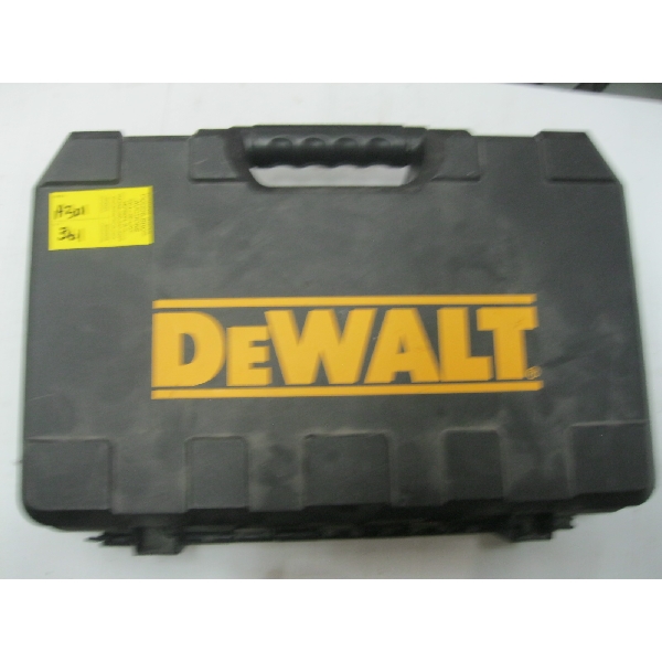DEWALT CORDLESS 20V DRILL W/BATTERY & CHARGER