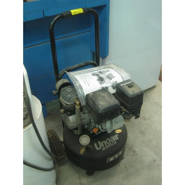 SM. UNOAIR AIR COMPRESSOR ON WHEELS
