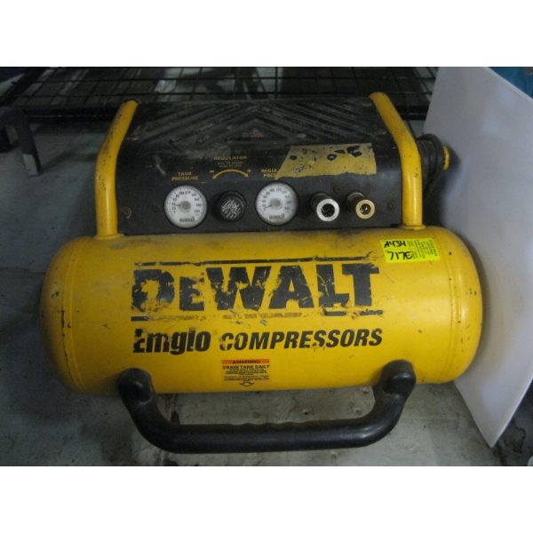 DEWALT EMGLO COMPRESSOR