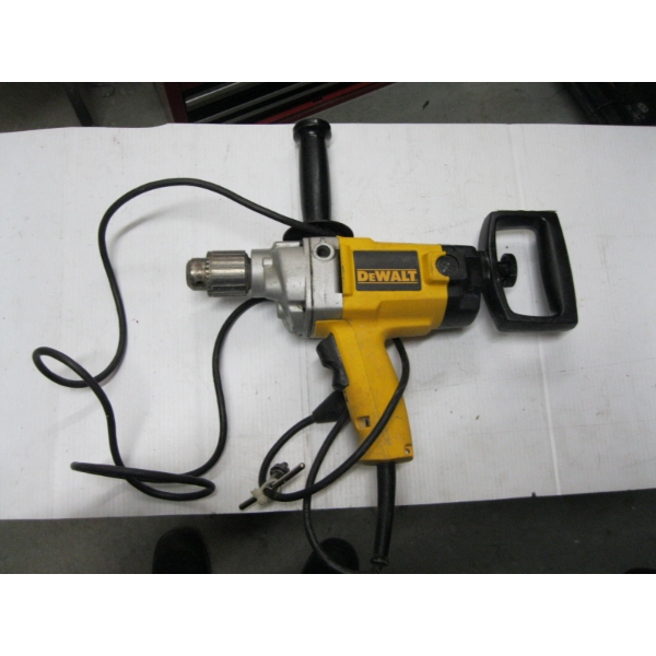 DEWALT 1/2" ELECTRIC DRILL