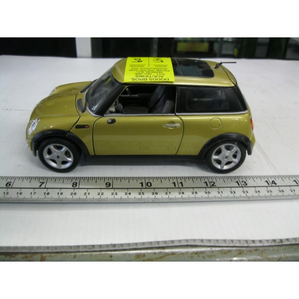 MINI COOPER DIECAST CAR