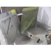 Image 2 : 2 SIGN HOLDERS - 1 MOUNTED TO RECEIVER HITCH