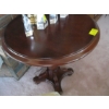 Image 2 : ROUND OCCASIONAL TABLE