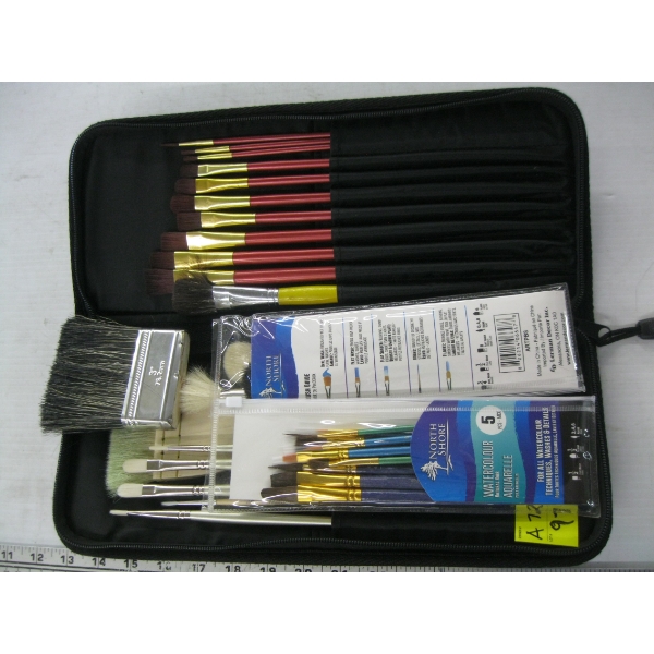 PAINTBRUSH SET