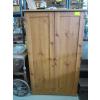 Image 1 : 2 DOOR WOOD GRAIN CABINET