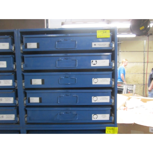 5 DRAWER COMPARTMENT UNIT W/DRAWERS  W/CONTENTS
