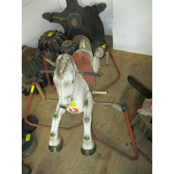 PRAIRIE KING MOBO BRONCO METAL SPRING HORSE - MADE IN ENGLAND