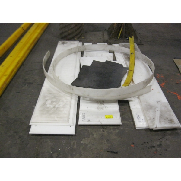 WHITE NYLON/PLASTIC BOARDS