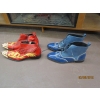 Image 3 : WICKER BASKET W/ 2 PR. SZ 11 SHOES