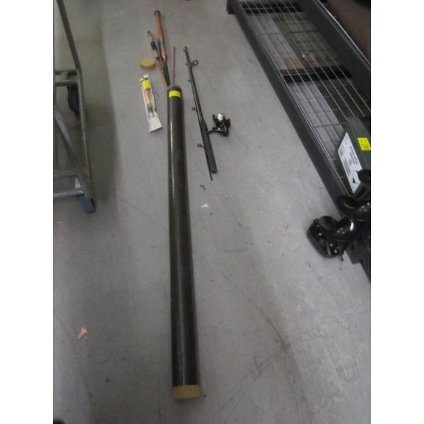 FISHING ROD & REEL W/COLLAPSABLE ROD & ROD CASE W/2 RODS