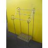 Image 4 : TOWEL RACK, WATER JUG & BLACK METAL STAND