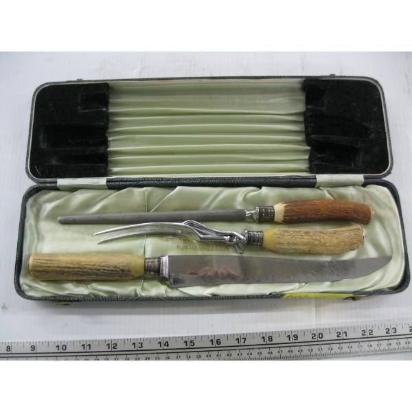 CARVING SET