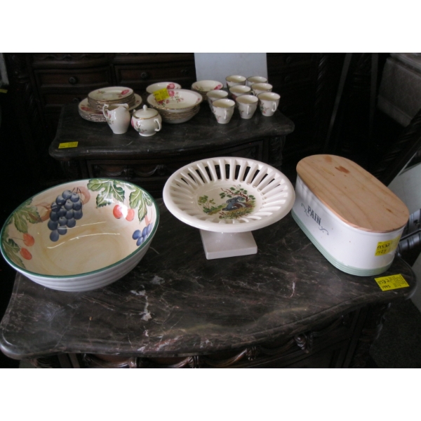 BREAD BIN, LG. BOWL & DISPLAY STAND