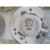 Image 3 : 12 TEACUPS & SAUCERS
