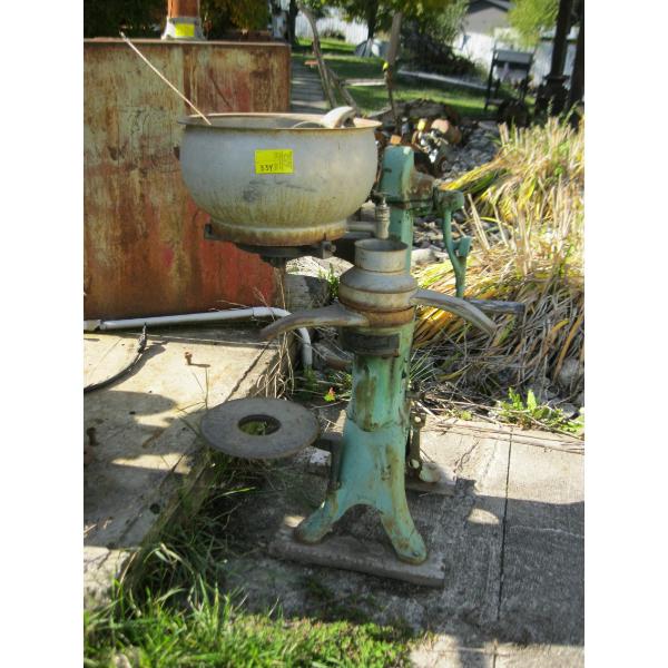 CREAM SEPARATOR