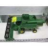 Image 2 : JOHN DEERE DIECAST COMBINE MODEL 9500