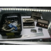 Image 1 : BASKET W/ASST. COLLECTABLES - RAZORS, BINOCULARS, ETC.