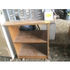Image 2 : 4 DRAWER CHEST OF DRAWERS & A MICROWAVE STAND