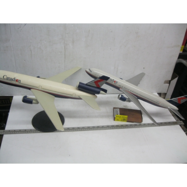 2 AIRPLANE MODELS
