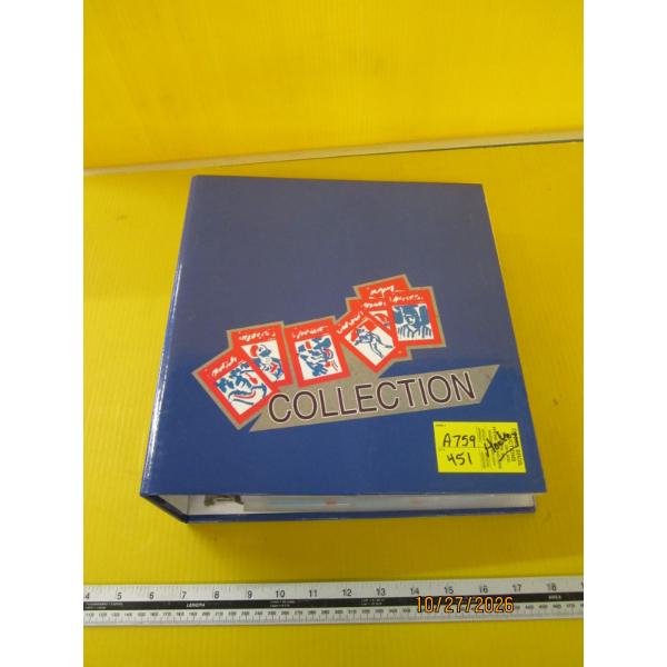 BINDER OF HOCKEY CARDS
