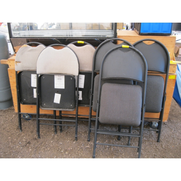 6 FOLDING CHAIRS - 2 DIFFERENT STYLES
