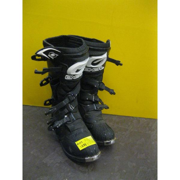 PAIR OF ONEIL DIRT BIKE RIDING BOOTS