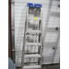 Image 1 : 6' ALUMINUM STEPLADDER