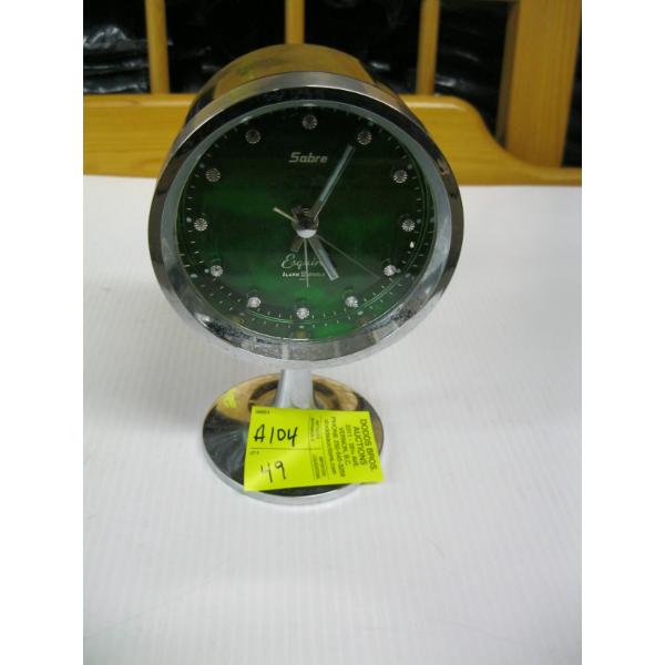 SABRE CHROME & BLACK ALARM CLOCK