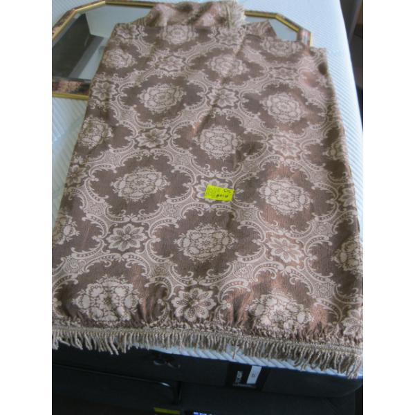 DECORATIVE BROWN & TAN THROW