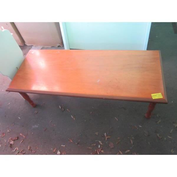 MAPLE COFFEE TABLE