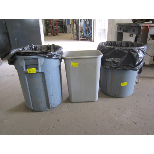 3 GARBAGE CANS