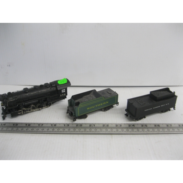 HO SCALE ENGINE & 2 TENDERS