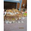 Image 2 : 2 FLATS OF CORNING WARE & GOLD RIM GLASSES