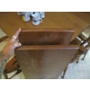 Image 5 : VILAS MAPLE DINING TABLE W/8 CHAIRS - 6 MATCH & 2 DIFFERENT, & 2 LEAVES