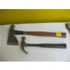 Image 3 : 2 HATCHETS, HAMMER & A TEST LIGHT