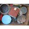 Image 2 : 3 BOXES OF NAILS, AIR BRUSH KIT, REFLECTIVE GEAR, ETC.