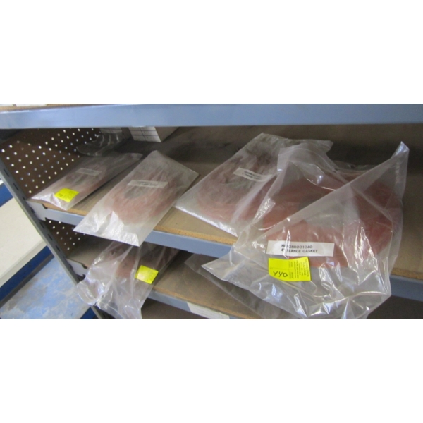SHELF OF FLANGE GASKETS