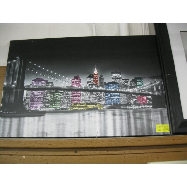 FRAMED PICTURE OF CITY