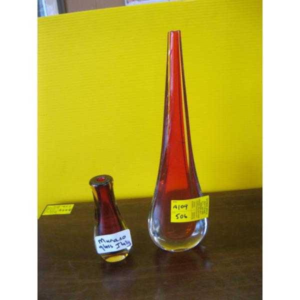 2 MURANO GLASS BUD VASES