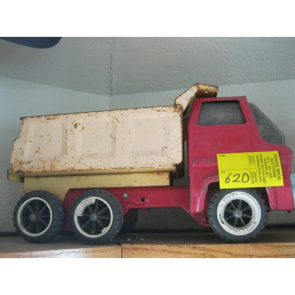 TONKA TIN TRUCK