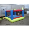 Image 3 : BLOW-UP YARD PLAY CENTER