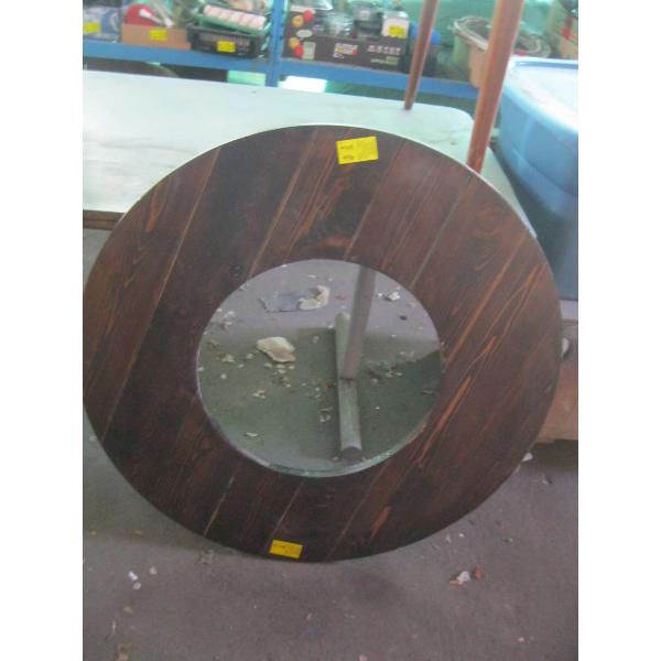 ROUND WOODEN TOP W/HOLE