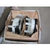 Image 1 : FRONT HUBS FOR A 1998 GRAND MARQUIS