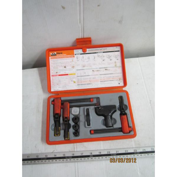 THREAD REPAIR KIT